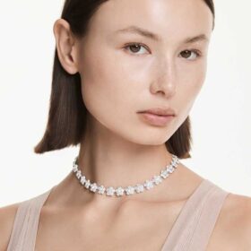 Ariana Grande X Swarovski Halskette, Rundschliff, Blume, Weiß, rhodiniert