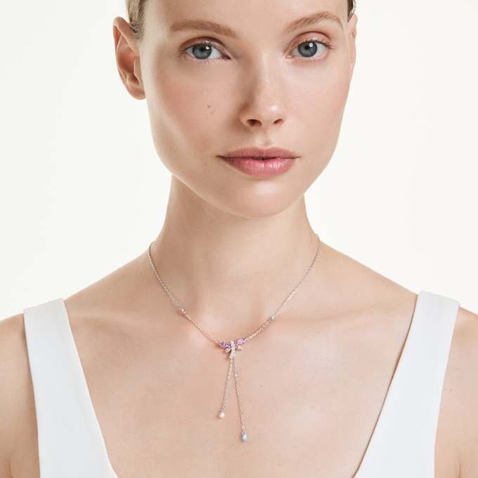 Ariana Grande X Swarovski Y-Halskette mit gemischten Schliffen, Libelle, mehrfarbig, rhodiniert Ariana Grande X Swarovski Y-Halskette mit gemischten Schliffen, Libelle, mehrfarbig, rhodiniert