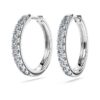 Eternity-Ohrringe mit im Labor gezüchteten Diamanten, 0,56 Karat insgesamt, runde Form, Sterlingsilber Eternity-Ohrringe mit im Labor gezüchteten Diamanten, 0,56 Karat insgesamt, runde Form, Sterlingsilber