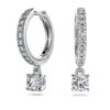 Eternity-Tropf-Ohrringe mit im Labor gezüchteten Diamanten, 0,7 Karat insgesamt, runde Form, 14 Karat Weißgold Eternity-Tropf-Ohrringe mit im Labor gezüchteten Diamanten, 0,7 Karat insgesamt, runde Form, 14 Karat Weißgold