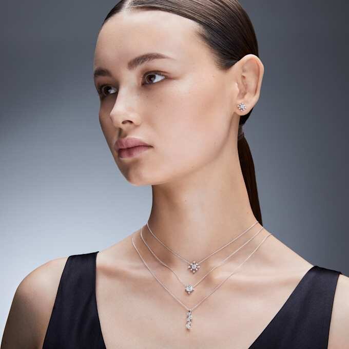 Galaxy-Ohrringe mit im Labor gezüchteten Diamanten, 0,5 Karat insgesamt, runde Form, 14-karätiges Weißgold Galaxy-Ohrringe mit im Labor gezüchteten Diamanten, 0,5 Karat insgesamt, runde Form, 14-karätiges Weißgold