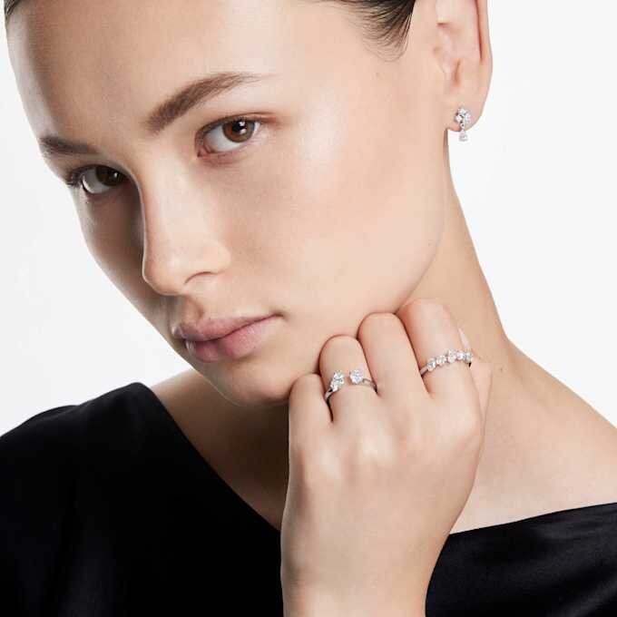 Galaxy Ring – Laborgezüchtete Diamanten, 1 Karat insgesamt, verschiedene Schliffformen, 14 Karat Weißgold Galaxy Ring – Laborgezüchtete Diamanten, 1 Karat insgesamt, verschiedene Schliffformen, 14 Karat Weißgold