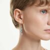 Gema-Tropfenohrringe – asymmetrisches Design, gemischte Schliffe, mehrfarbig, goldfarben plattiert